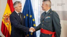 Interior asciende por tercera vez al mando del 'Delcygate' y lo blinda hasta 2030