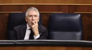 Las pruebas de la víctima acorralan a Interior: «Nadie se cree que no lo supieran»