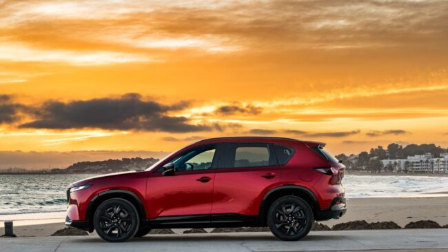 Mazda agranda el CX-5 y encoge su precio para plantar cara a la ofensiva china
