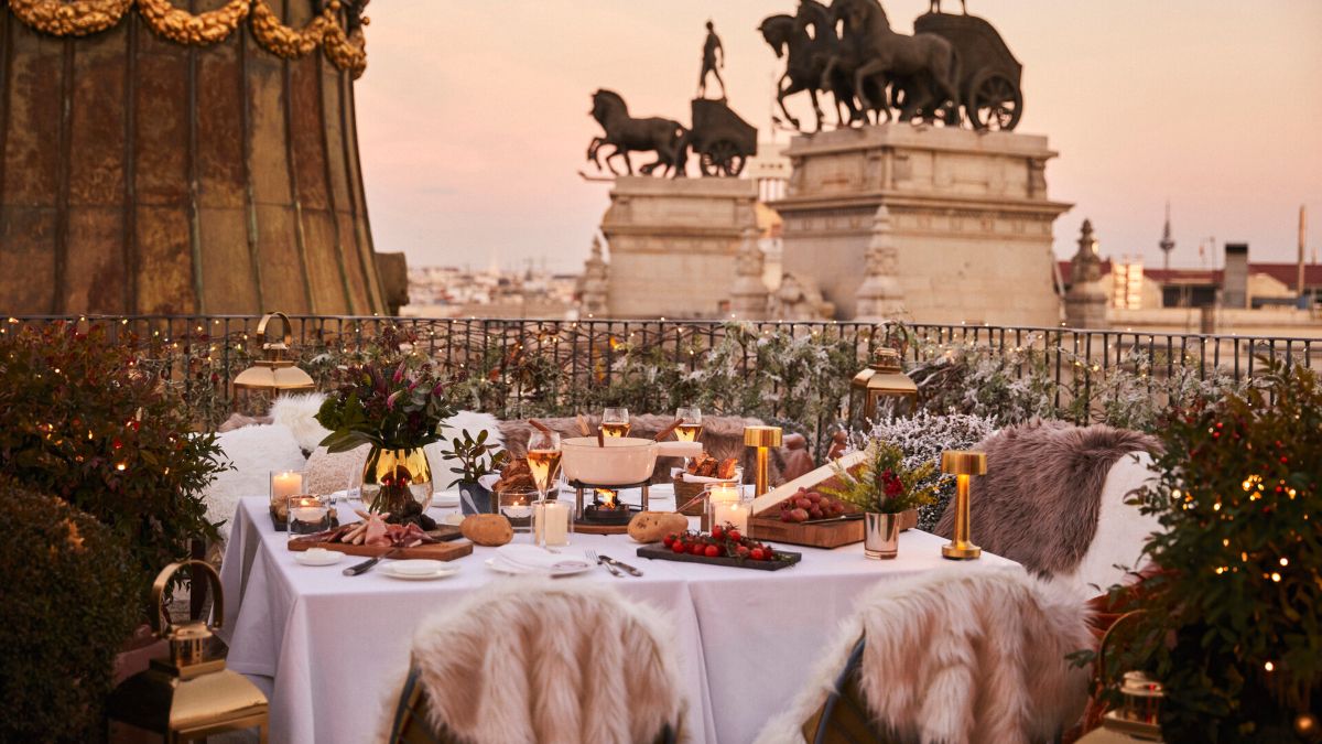 Four Seasons Hotel Madrid presenta su oferta para vivir una Navidad de ensueño sin salir del hotel
