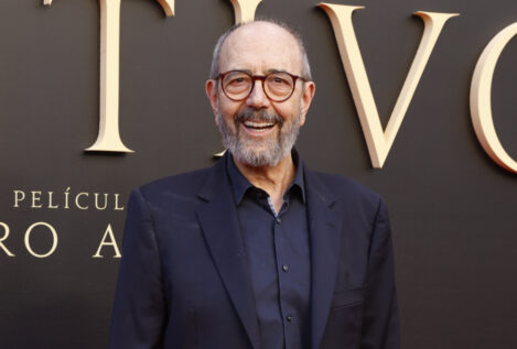 Miguel Rellán o cómo mantenerse activo a los 82: fue el primer actor en ganar un Goya y se casó con Rosa María Mateo