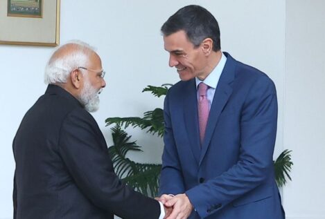 Sánchez comparte con Modi «dar pasos» hacia una IA «que ponga a las personas en el centro»