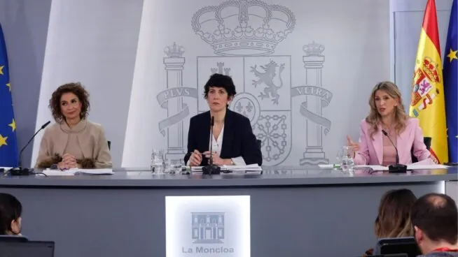 El Gobierno aprueba una ley anticorrupción con las medidas anunciadas tras el 'caso Cerdán'