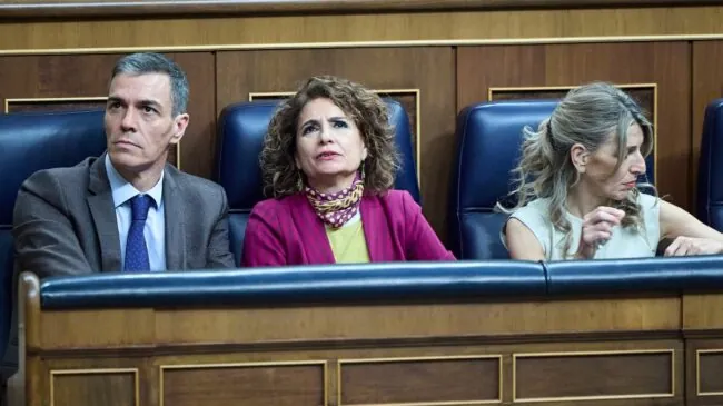 La ministra Montero se equivoca y vota en contra de las ayudas a las víctimas de Adamuz