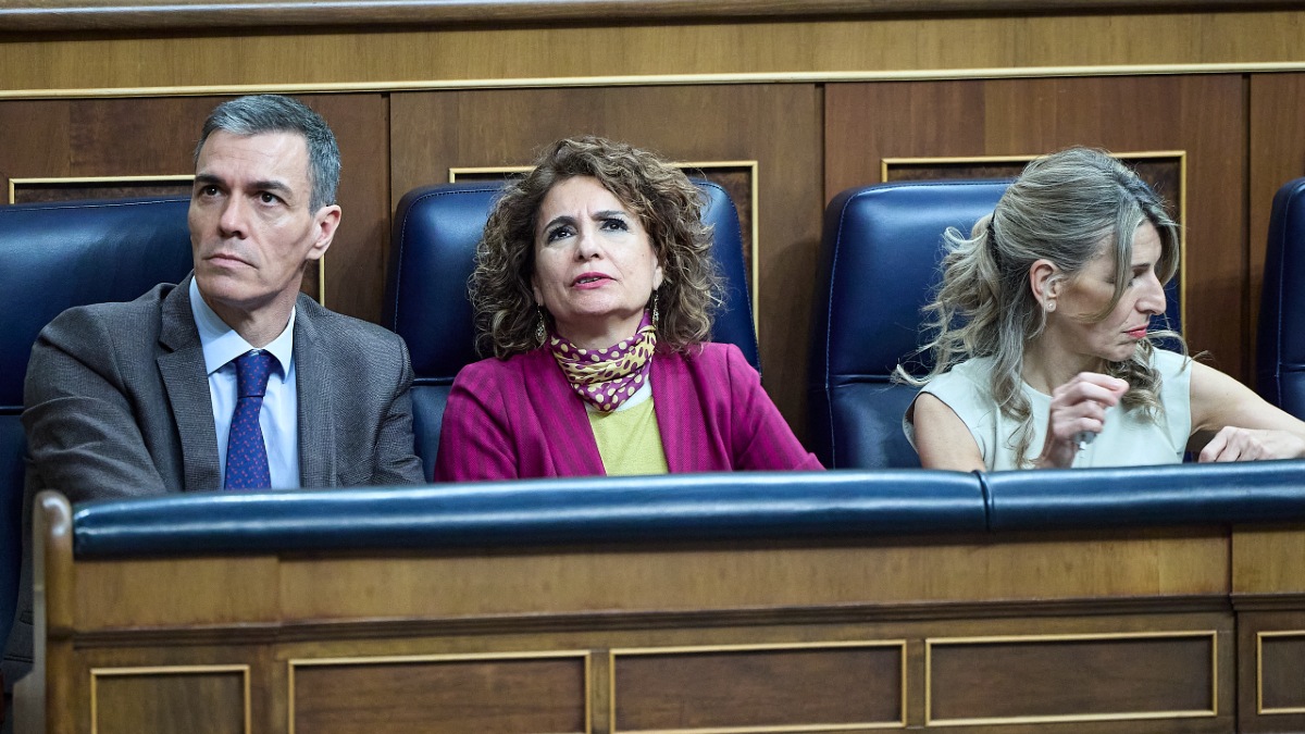 La ministra Montero se equivoca y vota en contra de las ayudas a las víctimas de Adamuz