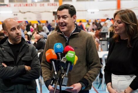 Moreno apunta a que este lunes se decidirá la vuelta parcial de los vecinos a Grazalema