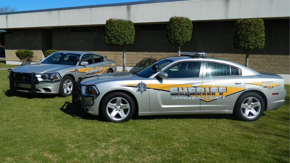 Dos muertos en un tiroteo en una residencia universitaria en Carolina del Sur, EEUU