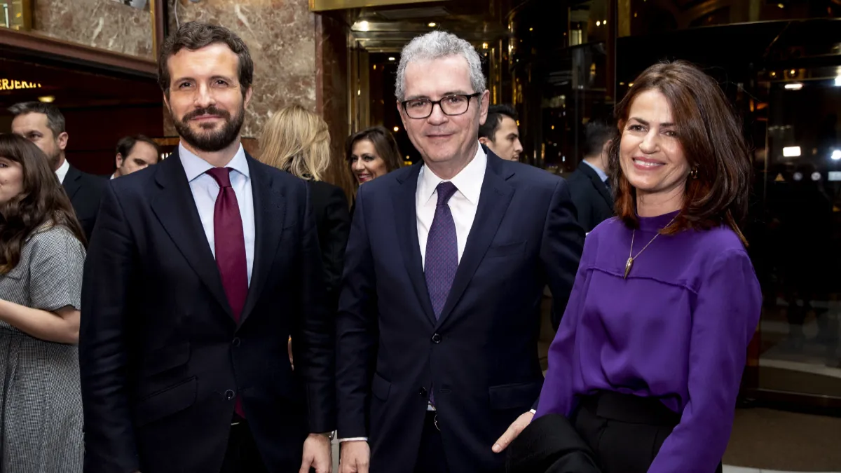 María, la artista a la sombra de Pablo Isla y su primera y única novia: «Llevamos juntos desde los 17»