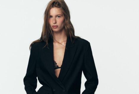 El nuevo zapato de Zara color crema que está arrasando en 'looks' con vaqueros aptos para ir a la oficina