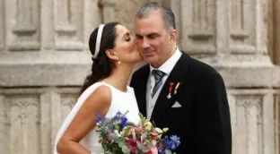 La familia como último bastión: los apoyos de Ortega Smith tras Vox y el fallecimiento de sus padres y un hermano