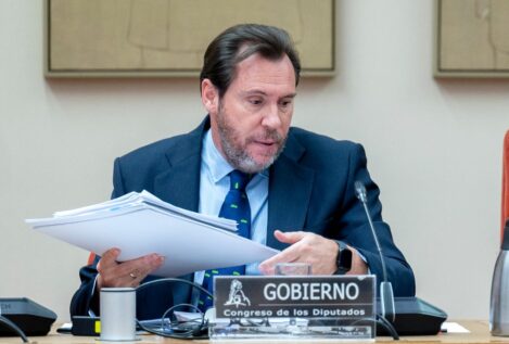 Puente ignora la reapertura del AVE a Andalucía y culpa al cambio climático del estado de la red