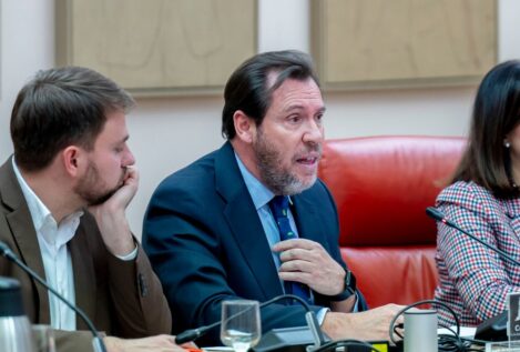 Puente se reúne con los sindicatos para evitar la huelga en Renfe del 9, 10 y 11 de febrero