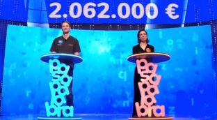 Encuesta | ¿Quién cree que va a ganar el bote de 'Pasapalabra', Manu o Rosa?