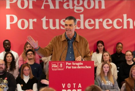 Sánchez promete acompañar «siempre» a las víctimas de Adamuz