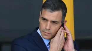 Sánchez refuerza su servicio de maquillaje y peluquería con un contrato de dos años