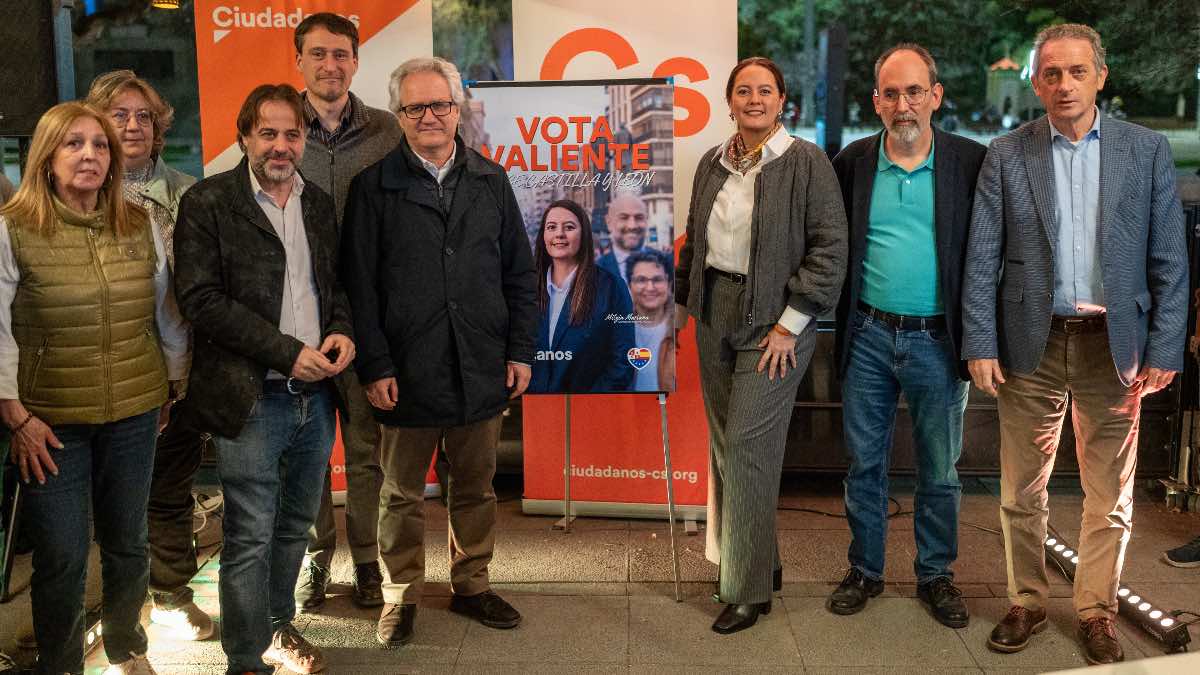 Trápaga presenta en Valladolid la campaña de Ciudadanos y reivindica una tercera vía