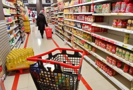 Diez alimentos de temporada en febrero que deberías consumir según los nutricionistas y ya arrasan en Mercadona, Aldi o Carrefour