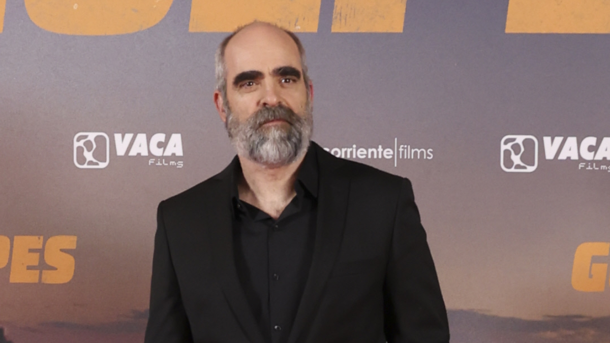 Qué le pasa a Luis Tosar en su oreja derecha: su peculiar rasgo físico que nunca fue un complejo