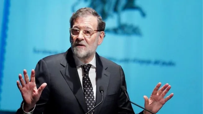 Rajoy solo ve como «líneas rojas» con Vox «el respeto a la ley y la Constitución»