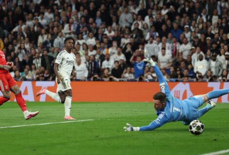 El Madrid resiste al Benfica y se apunta al baile de los octavos