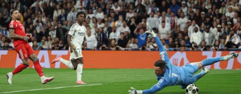 El Madrid resiste al Benfica y se apunta al baile de los octavos