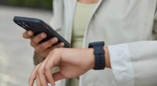 Los relojes inteligentes aún no miden bien la tensión arterial