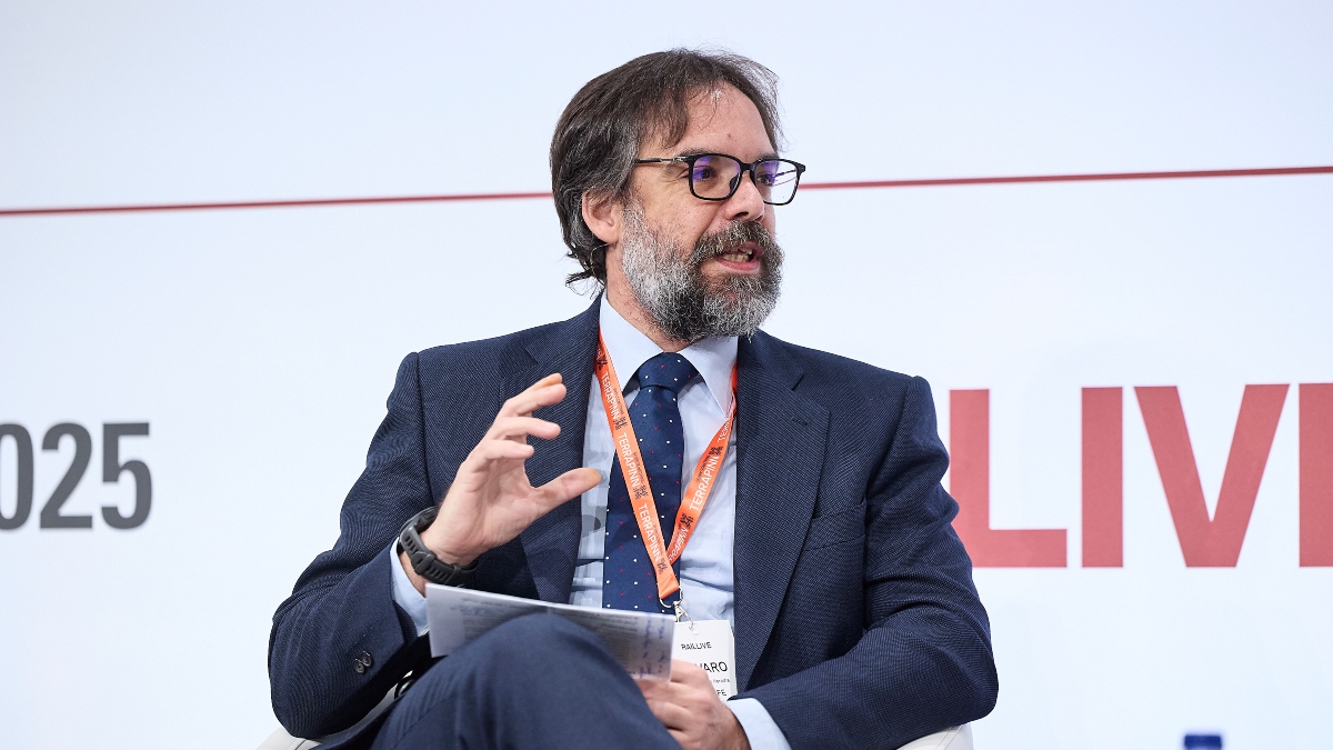 Renfe relevó a una directiva fichada del negocio del autobús justo antes de su crisis con el tren