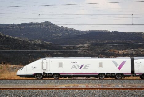 Renfe paraliza la compra de los nuevos trenes de alta velocidad por el accidente de Adamuz