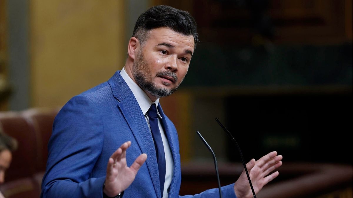 Rufián insiste en tejer vínculos a la izquierda del PSOE: «O nos vamos al carajo»