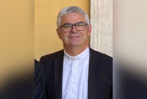 León XIV nombra a un sacerdote español para ser su capellán