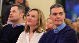 Sánchez denuncia el «cinismo» del PP y de Feijóo por «apoyar» al alcalde de Móstoles