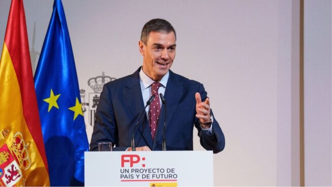 Sánchez defiende en el 'New York Times' la regulación migratoria: «Es una cuestión moral»