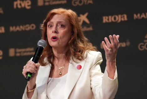 Susan Sarandon, emocionada por la «lucidez» de España, ve a Sánchez en «el lado correcto»