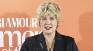 El acogedor refugio de Tania Llasera es el más original de la sierra de Madrid por sus colores