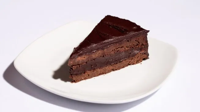 La celiaquía nos descubrió un postre increíble: tarta de chocolate con almendra molida