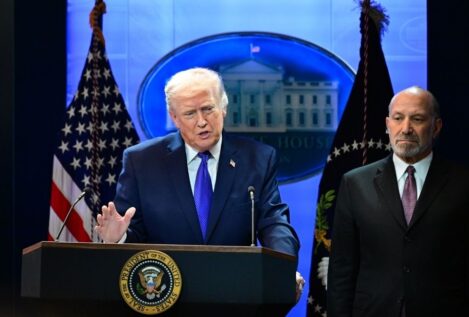 Trump resta importancia a la decisión del Supremo de declarar ilegales sus aranceles