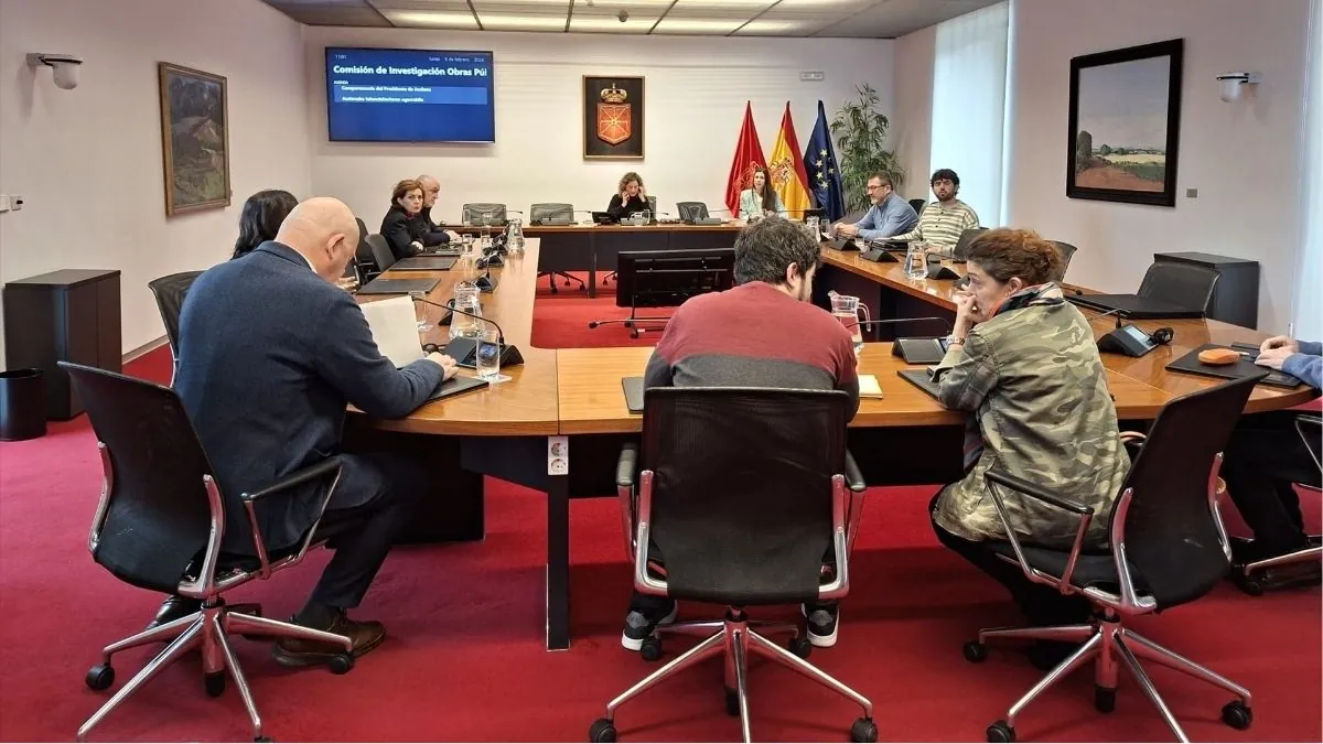 Los agentes de la UCO guardan silencio por orden del juez en el Parlamento de Navarra