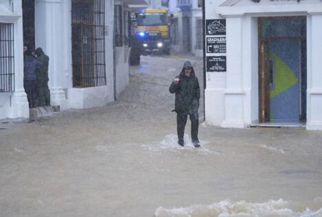 Bajan hasta 2.808 los desalojados en Andalucía y 700 emergencias gestionadas este viernes