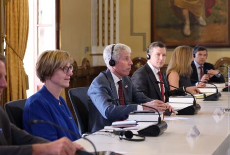 Venezuela anuncia una «asociación productiva» a largo plazo con EEUU