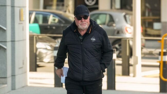 Villarejo amenazó con llevarse «por delante» a Rajoy, «el asturiano», por Kitchen