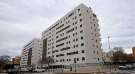 Dos adjudicatarios de viviendas públicas investigadas de Alicante renuncian a las casas