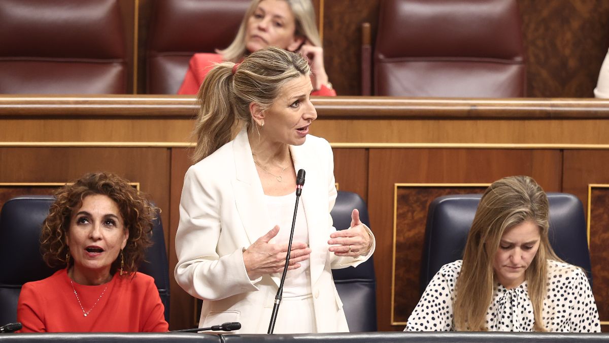 Yolanda Díaz califica de «absolutamente fracasado» el sistema de trenes de Cercanías