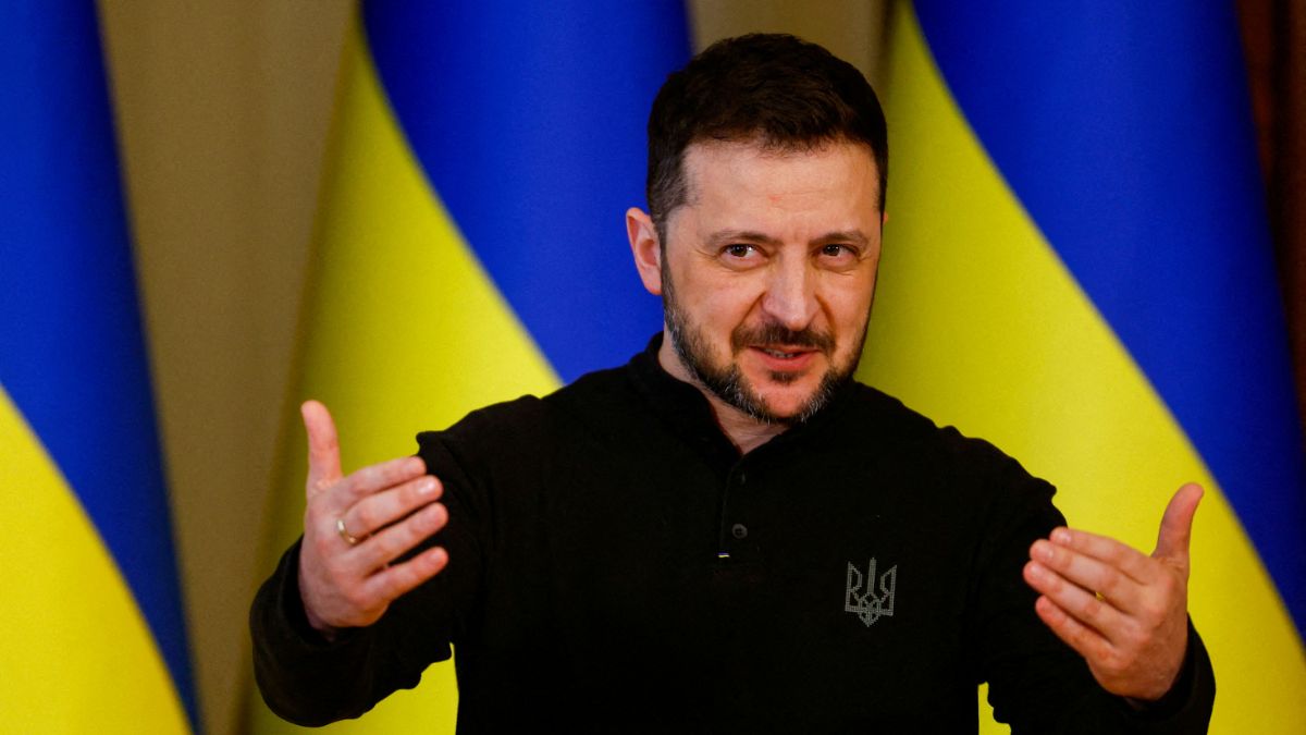 Zelenski planea convocar elecciones y un referéndum de paz en Ucrania en primavera