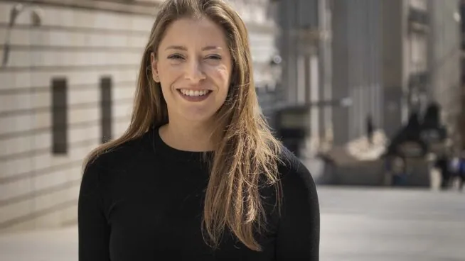 VÍDEO | Ester Muñoz: «Acabaremos con el sanchismo»