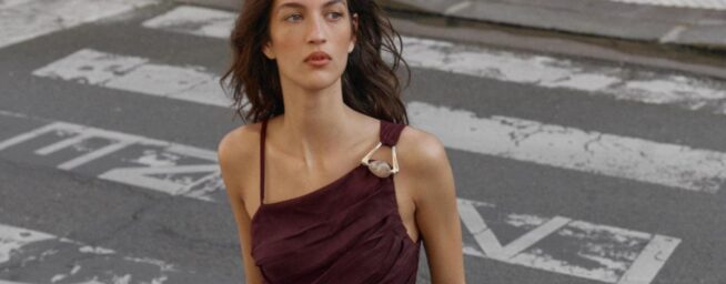 Adiós a las faldas: 10 vestidos de invitada de boda y comuniones de Zara y Mango para acertar esta primavera