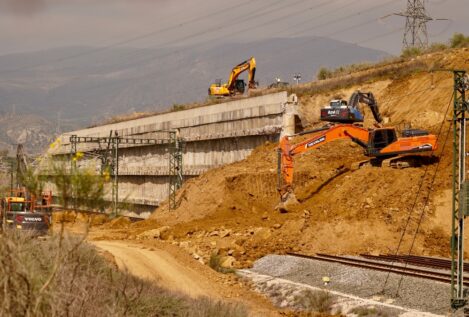 Indignación en Málaga por la ausencia de AVE durante la Semana Santa