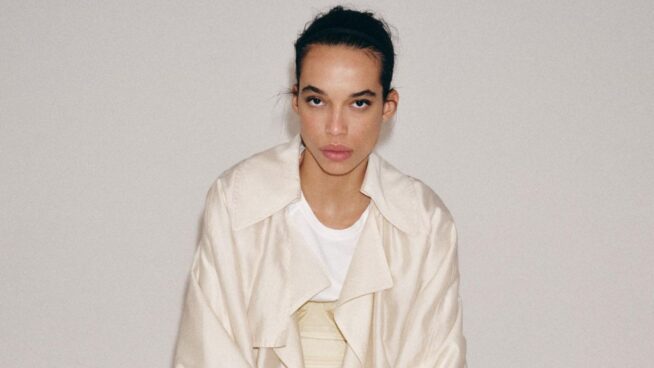 Adiós a las sandalias abiertas: los nuevos zapatos tendencia en Zara y Mango en 2026 son los 'mules' sin ninguna duda