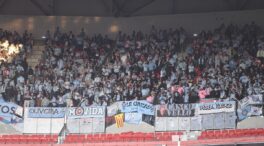 La UEFA multa al Celta con 30.500 euros por los incidentes de su afición en Lyon