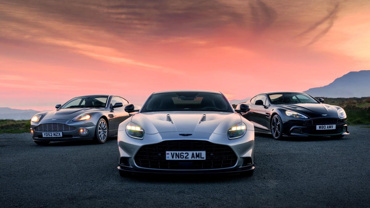 El Aston Martin Vanquish cumple 25 años: pasa de un coche problemático a mito indiscutible