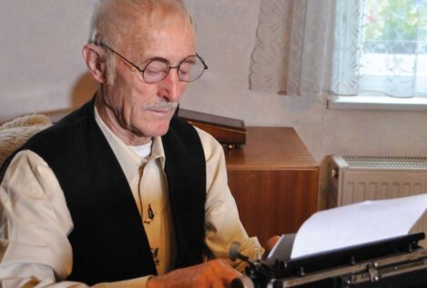 Hermann Hesse, escritor y premio nobel, sobre la clave para ser feliz: «Ser auténtico tiene un coste, pero también una recompensa»
